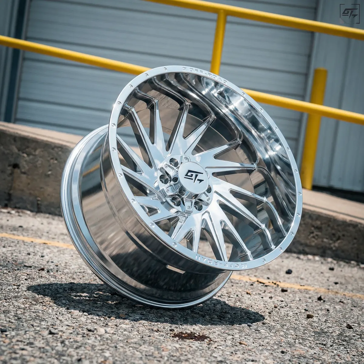 GT Off-Road Tomahawk wheel