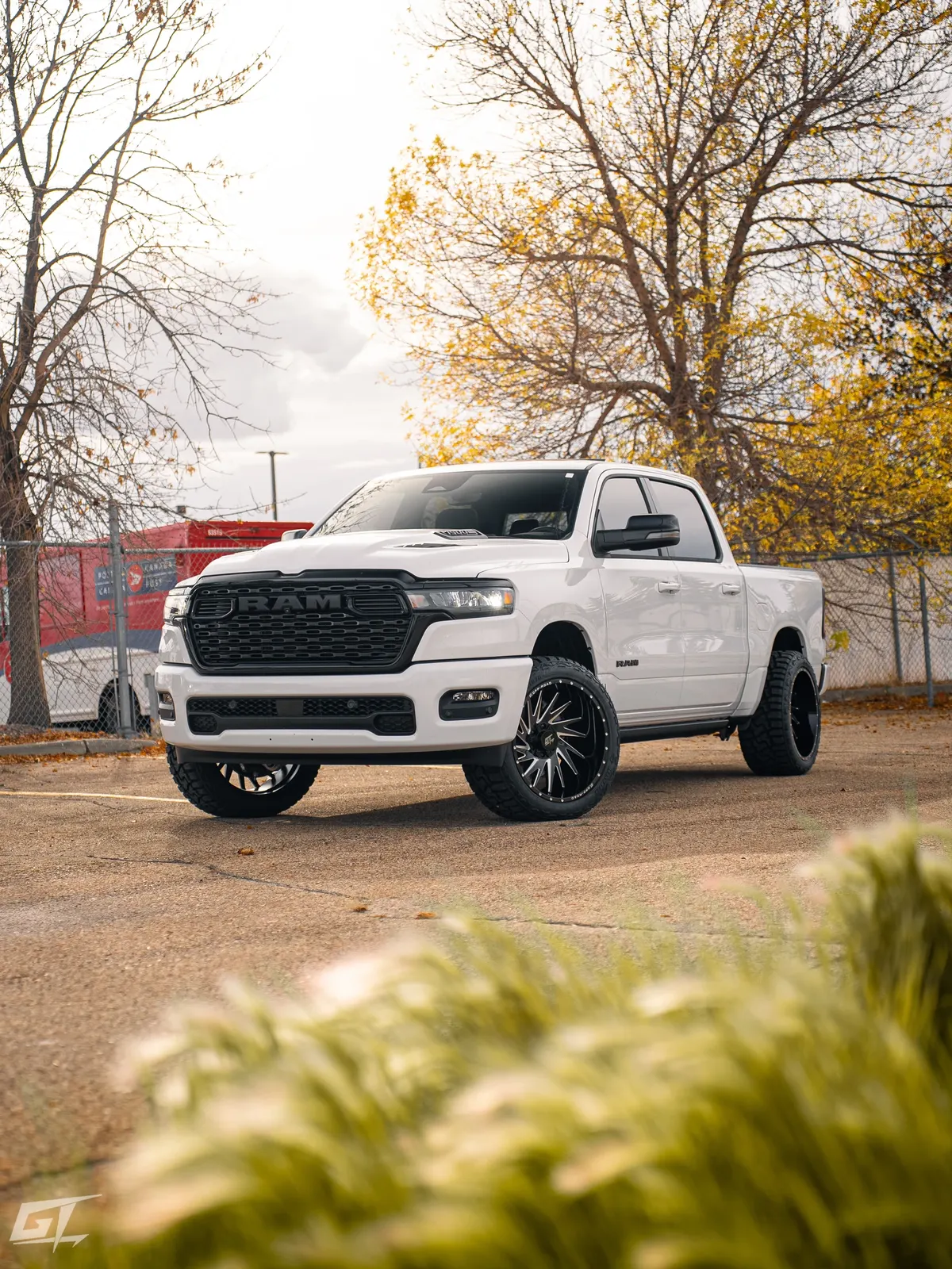Truck on GT Off-Road Tomahawk wheels