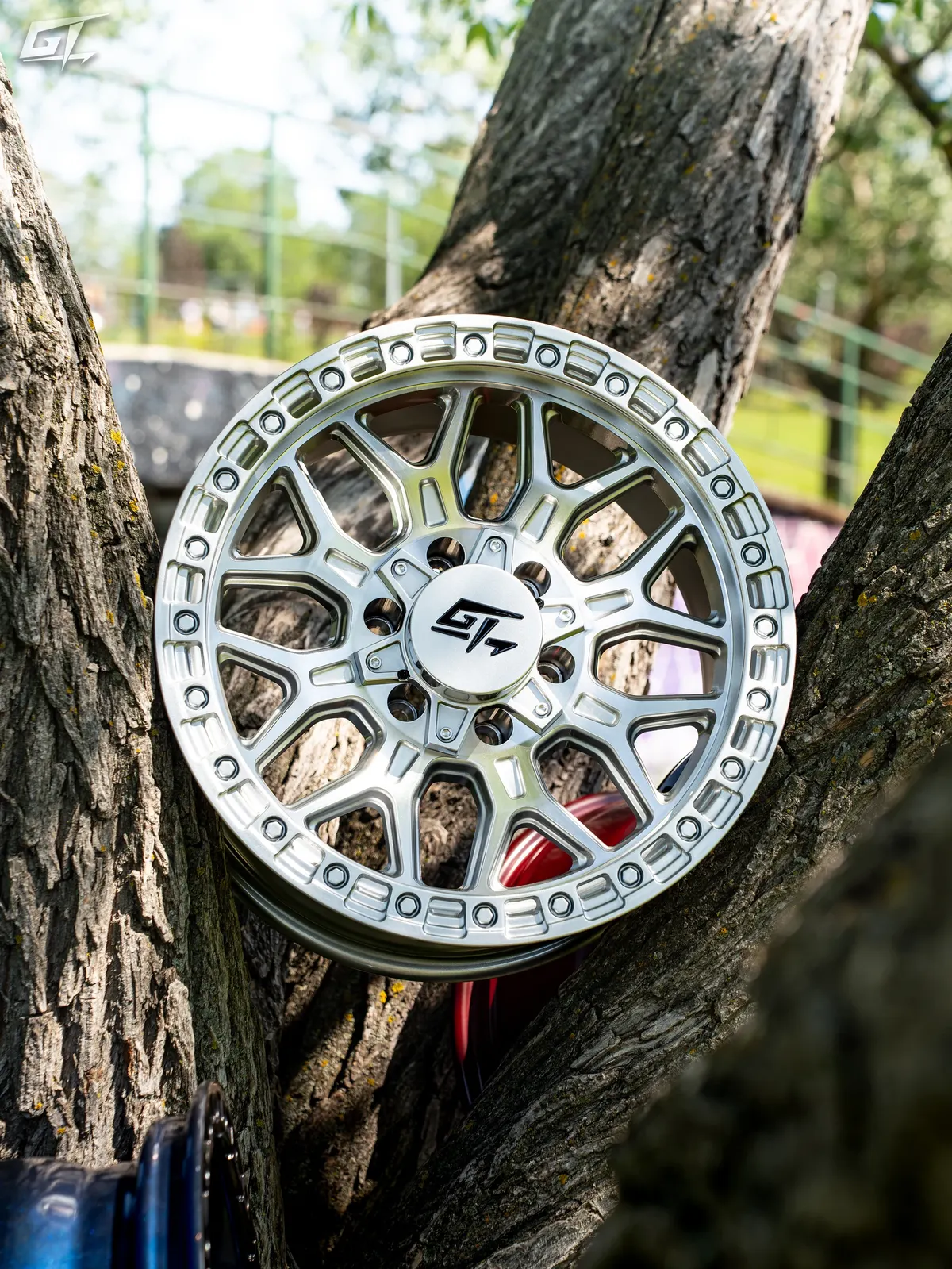 GT Off-Road Revolt wheel
